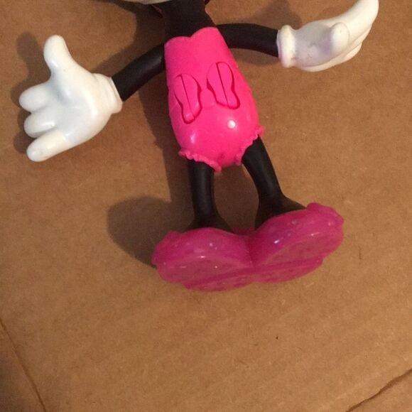 Minnie Mouse 2016 Toy - Picture 3 of 8